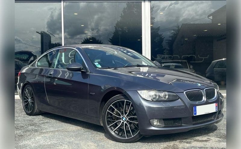 BMW Série 3 COUPE E92 Coupé 325i 2.5 i 24V 218cv