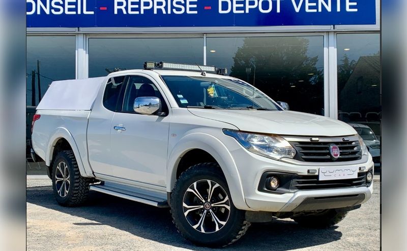 Fiat Fullback DOUBLE CABINE 2.4 D 16V Pickup 4WD 181 cv SS DE LANCEMENT