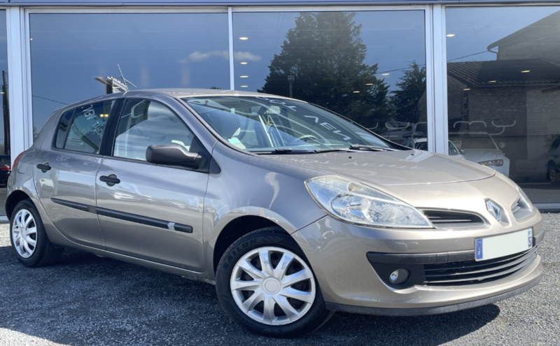 Renault Clio 3 1.5 dCi 68 cv